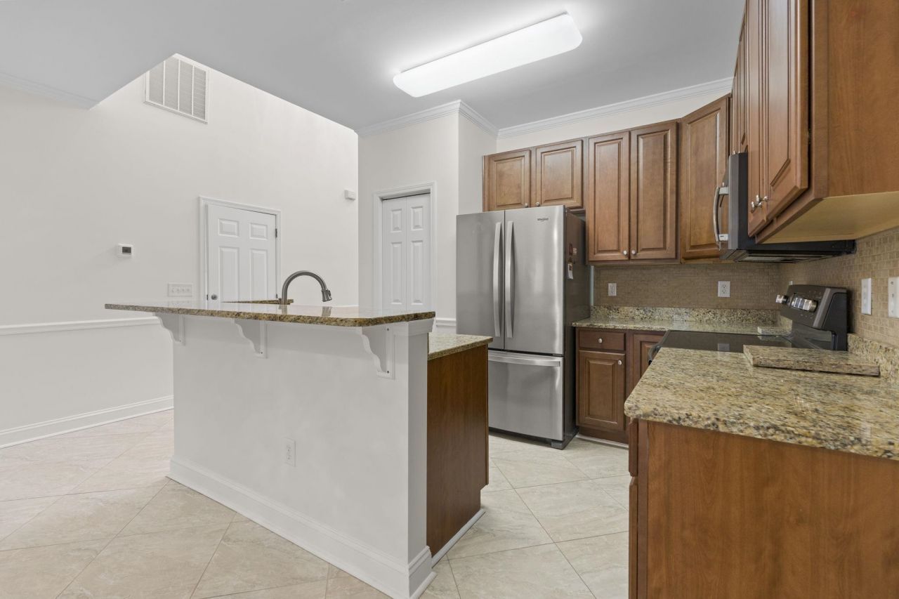 803 Botany Loop Photo 13