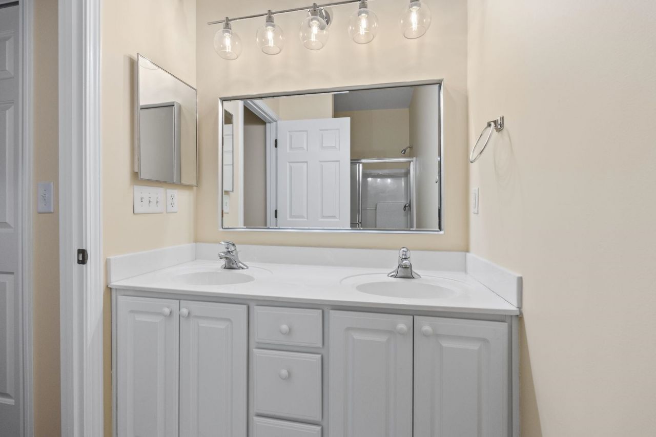 803 Botany Loop Photo 21