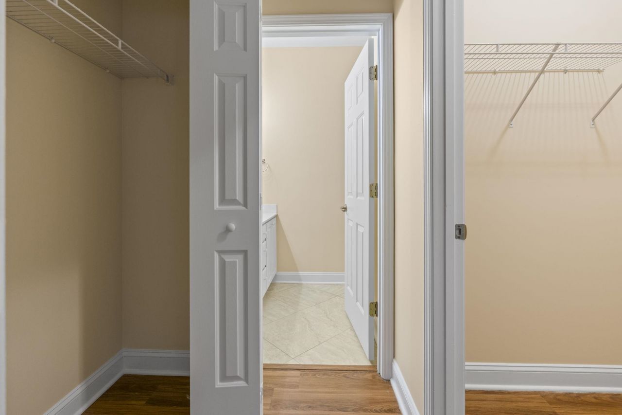 803 Botany Loop Photo 22