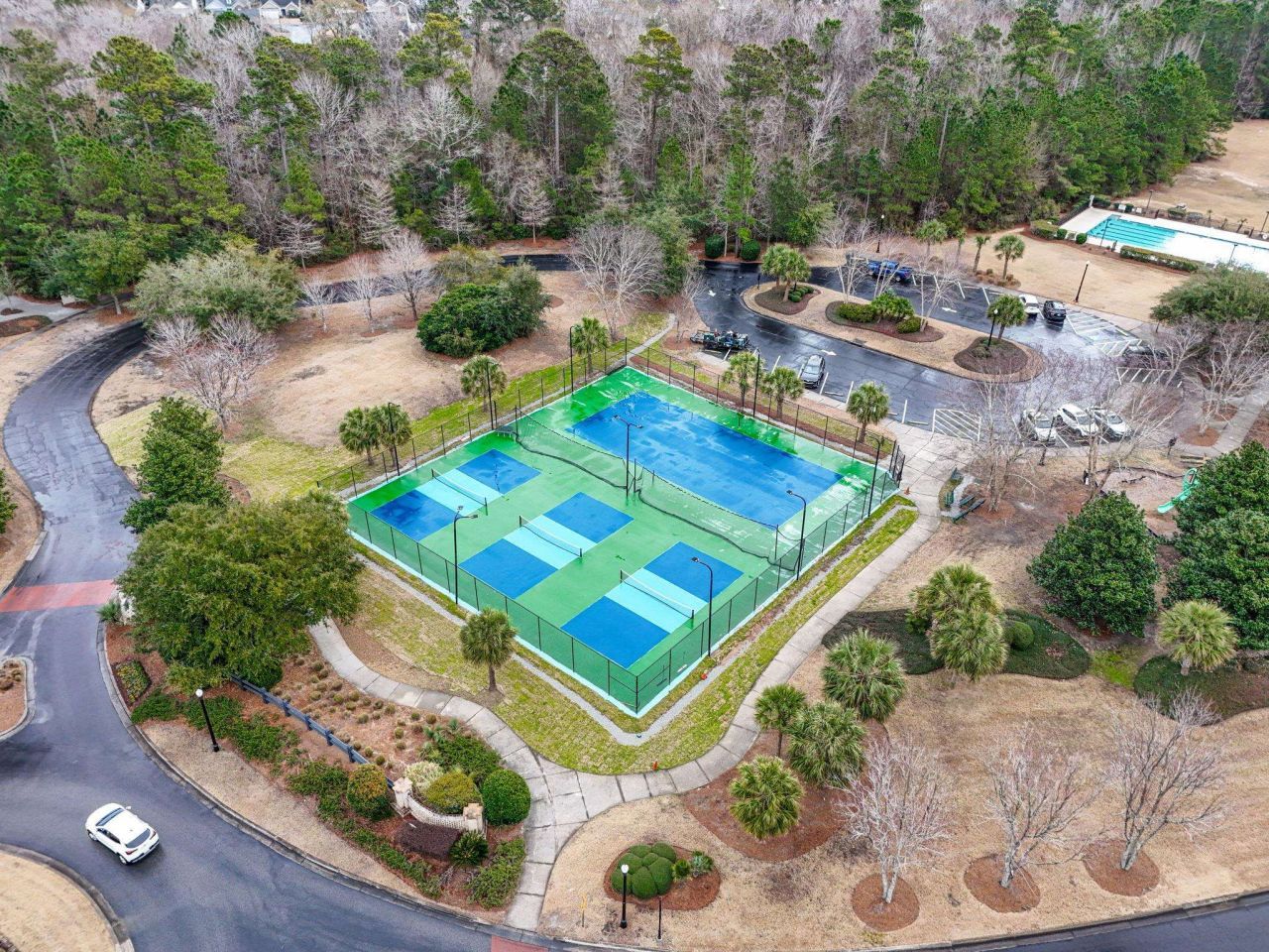 803 Botany Loop Photo 32