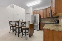 803 Botany Loop photo 4