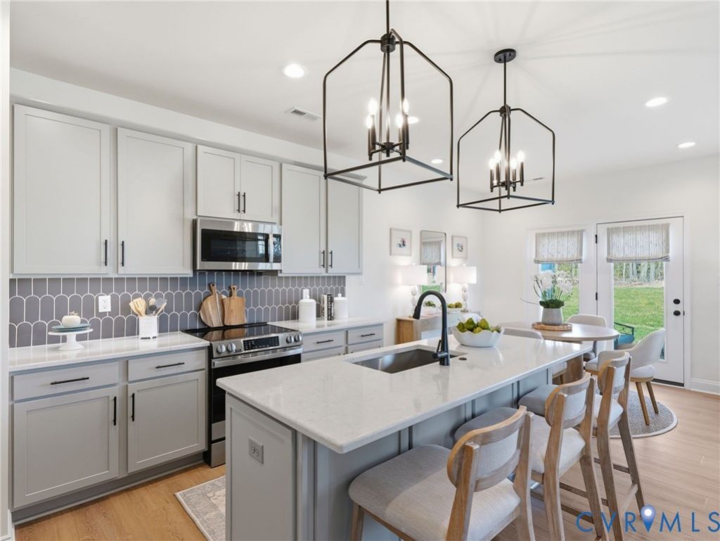 17336 Alana Drive Moseley, VA 23120