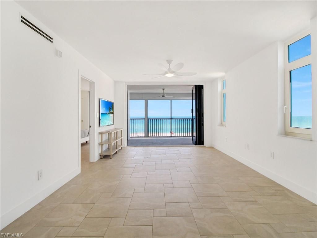 9415 Gulf Shore Dr, Unit 102, Naples, FL 34108 Photo