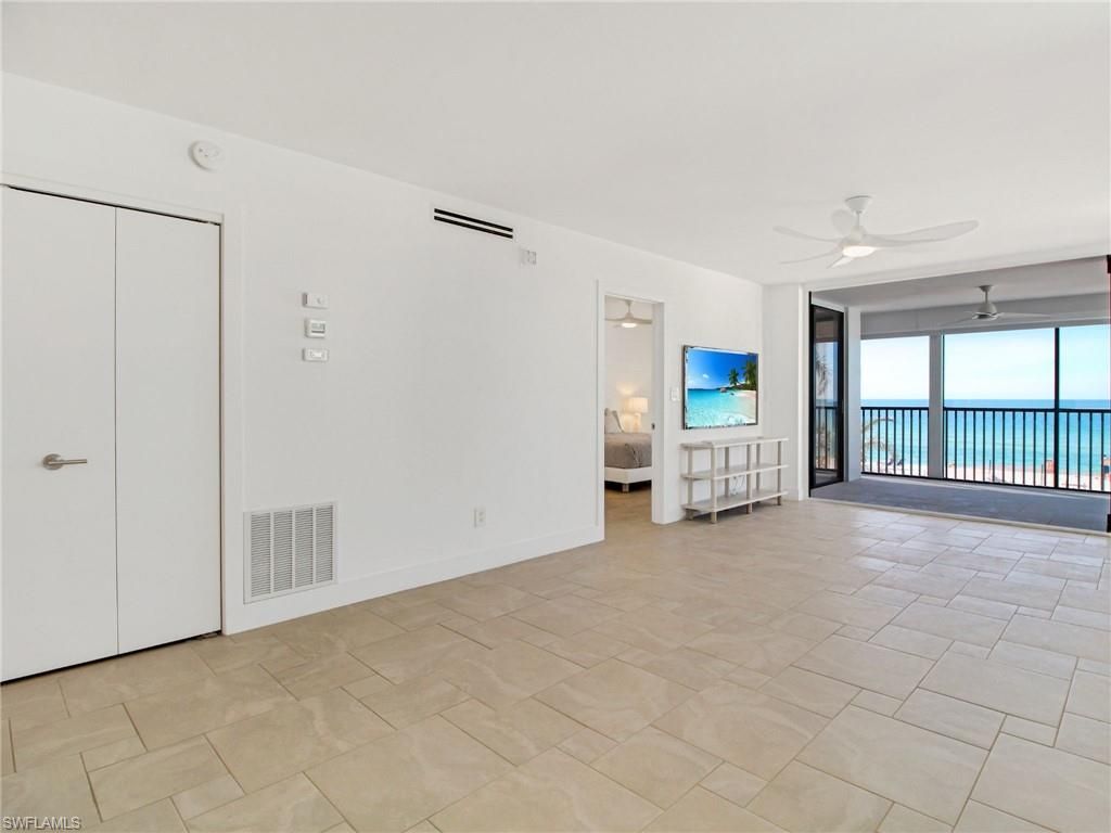 9415 Gulf Shore Dr, Unit 102, Naples, FL 34108 Photo