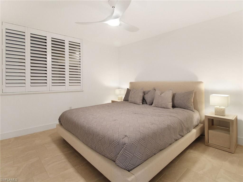 9415 Gulf Shore Dr, Unit 102, Naples, FL 34108 Photo