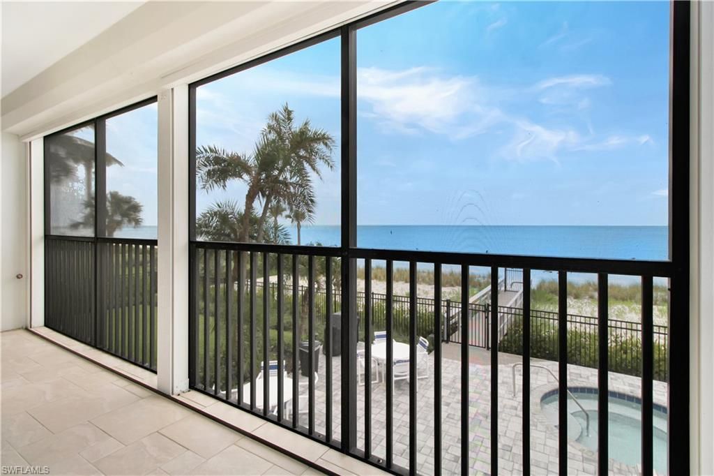 9415 Gulf Shore Dr, Unit 102, Naples, FL 34108 Photo