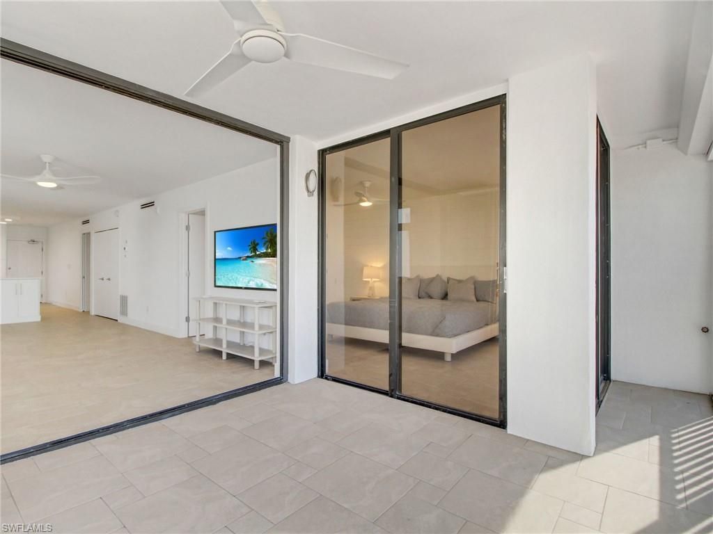 9415 Gulf Shore Dr, Unit 102, Naples, FL 34108 Photo