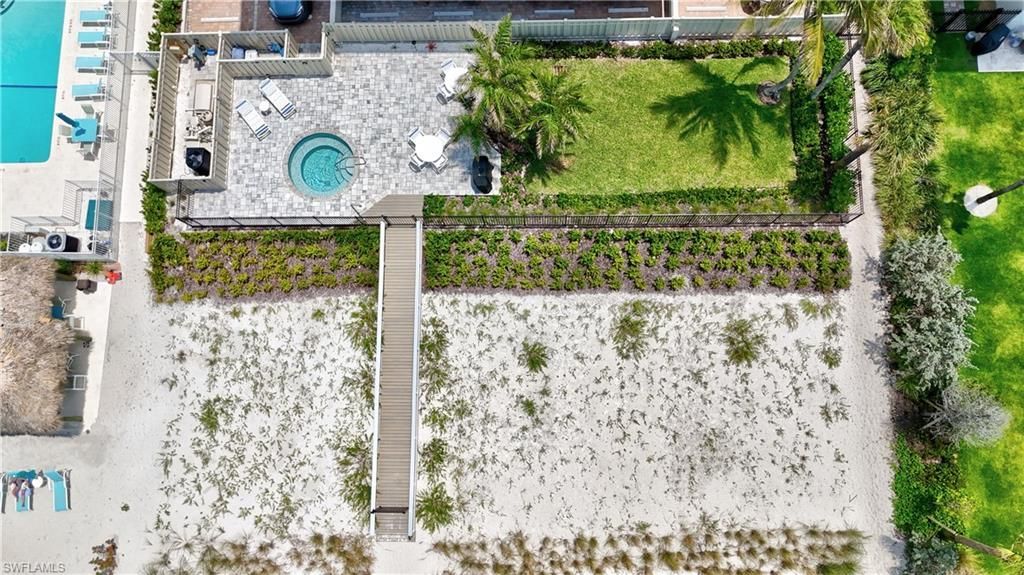 9415 Gulf Shore Dr, Unit 102, Naples, FL 34108 Photo