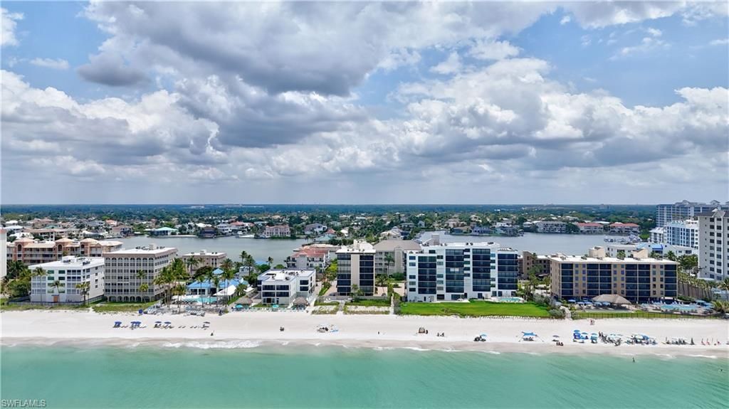 9415 Gulf Shore Dr, Unit 102, Naples, FL 34108 Photo