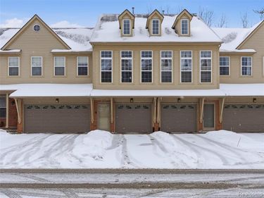 56696 Long Island Drive, Shelby Twp, MI 48316