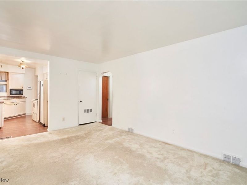 1225 Belleflower Road, Akron, OH 44307 Photo 6