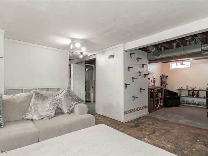 518 E 305th Street, Willowick, OH 44095 Photo 25