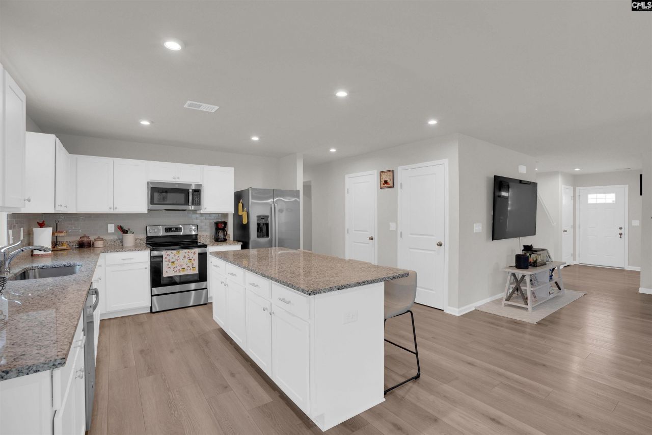 3025 Blue Brook Lane Photo 14