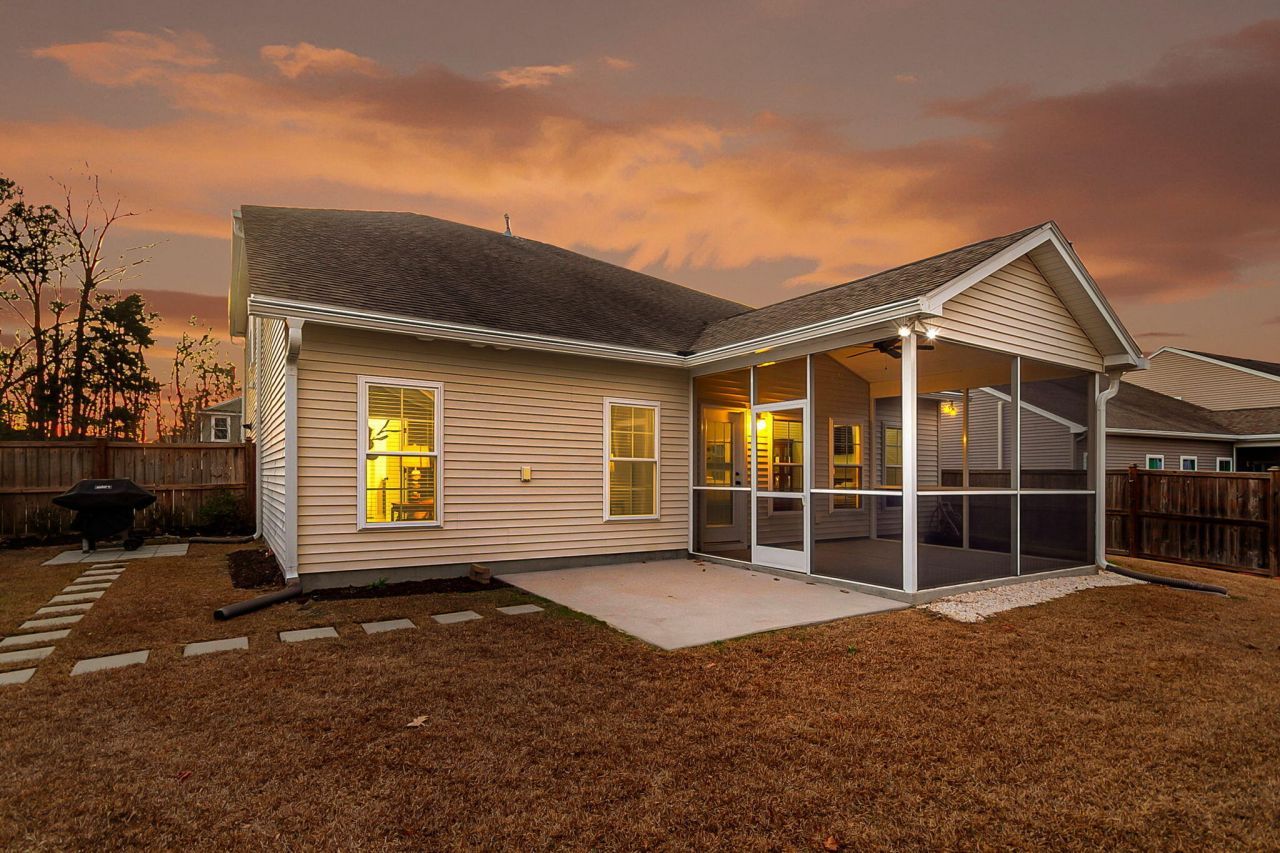 3849 Hanoverian Drive Photo 11