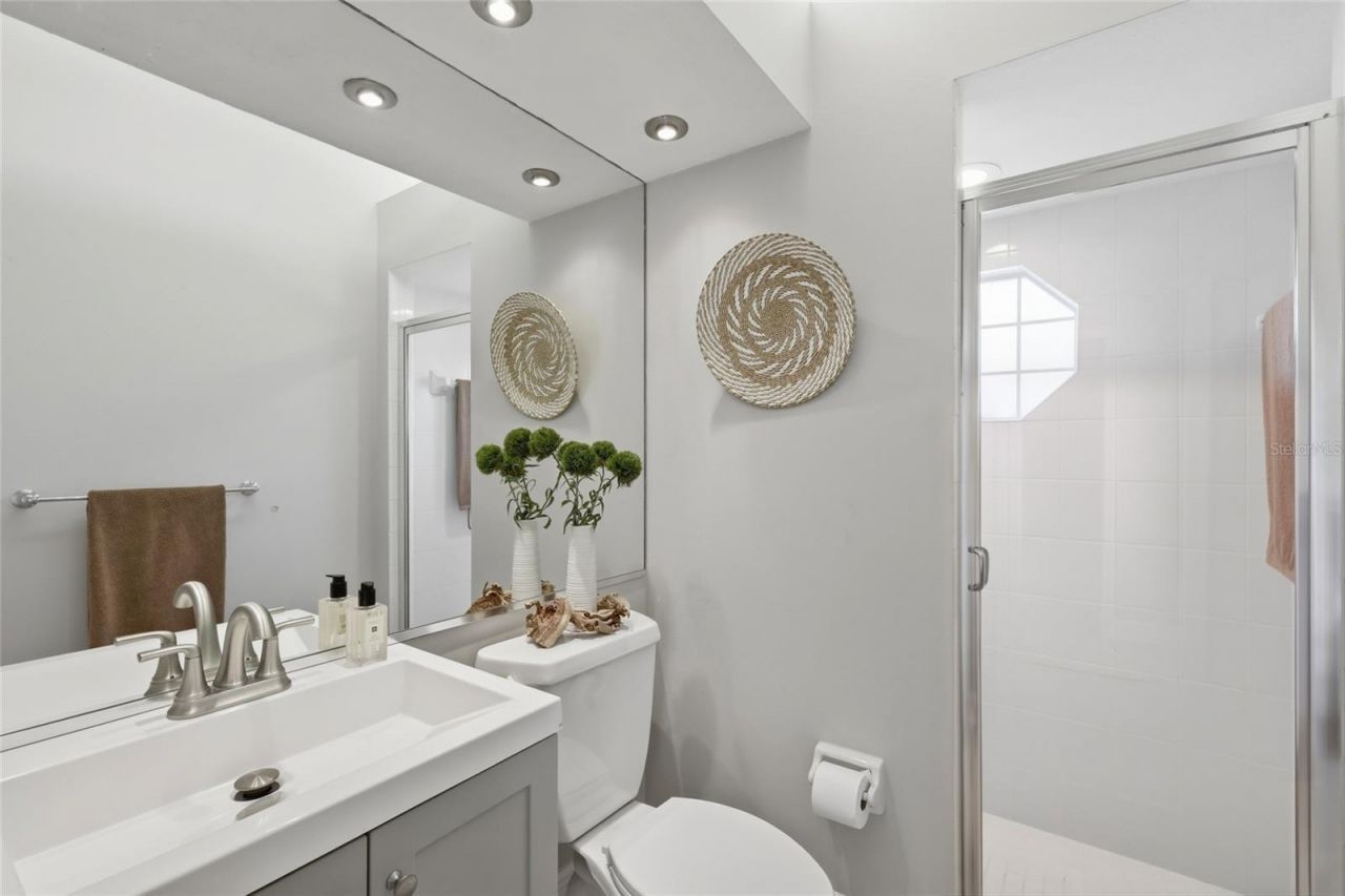 7321 Links Court, Sarasota, FL 34243 Photo