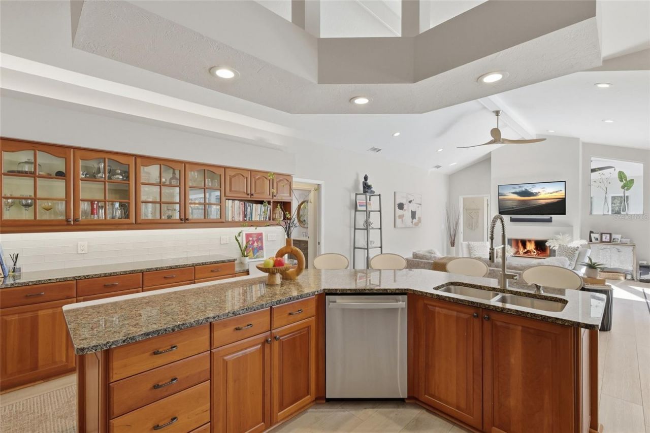 7321 Links Court, Sarasota, FL 34243 Photo