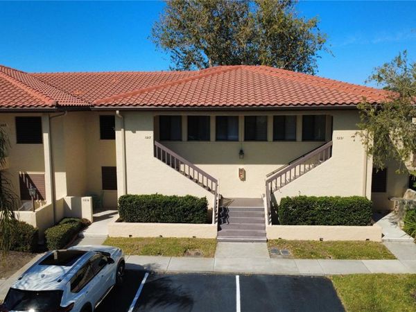 5221 LAKE VILLAGE DRIVE, Unit 24, SARASOTA, FL 34235