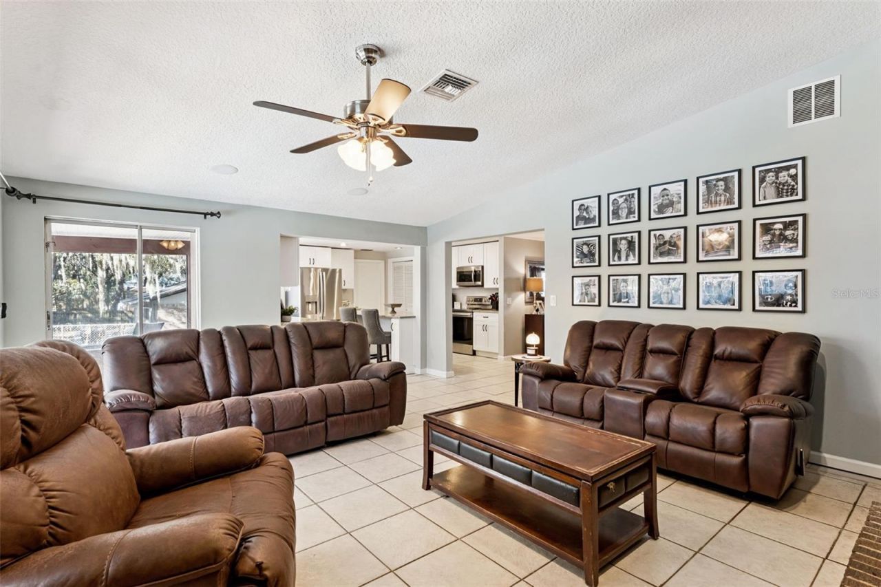 516 Pineview Street, Altamonte Springs, FL 32701 Photo