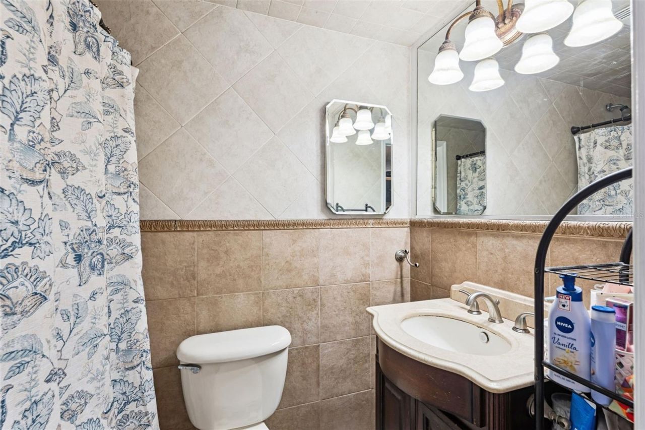 516 Pineview Street, Altamonte Springs, FL 32701 Photo