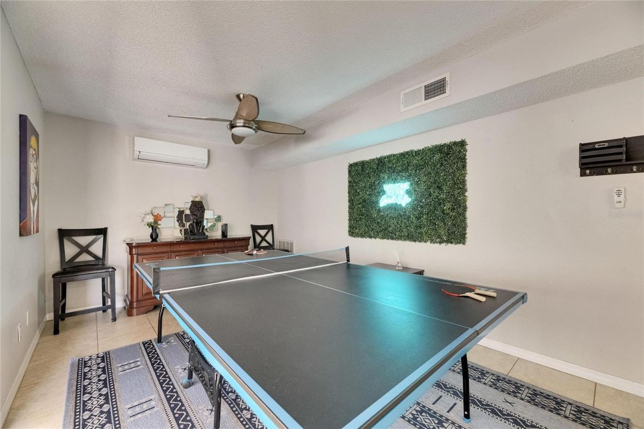 4710 Travertine Drive, Tampa, FL 33615 Photo