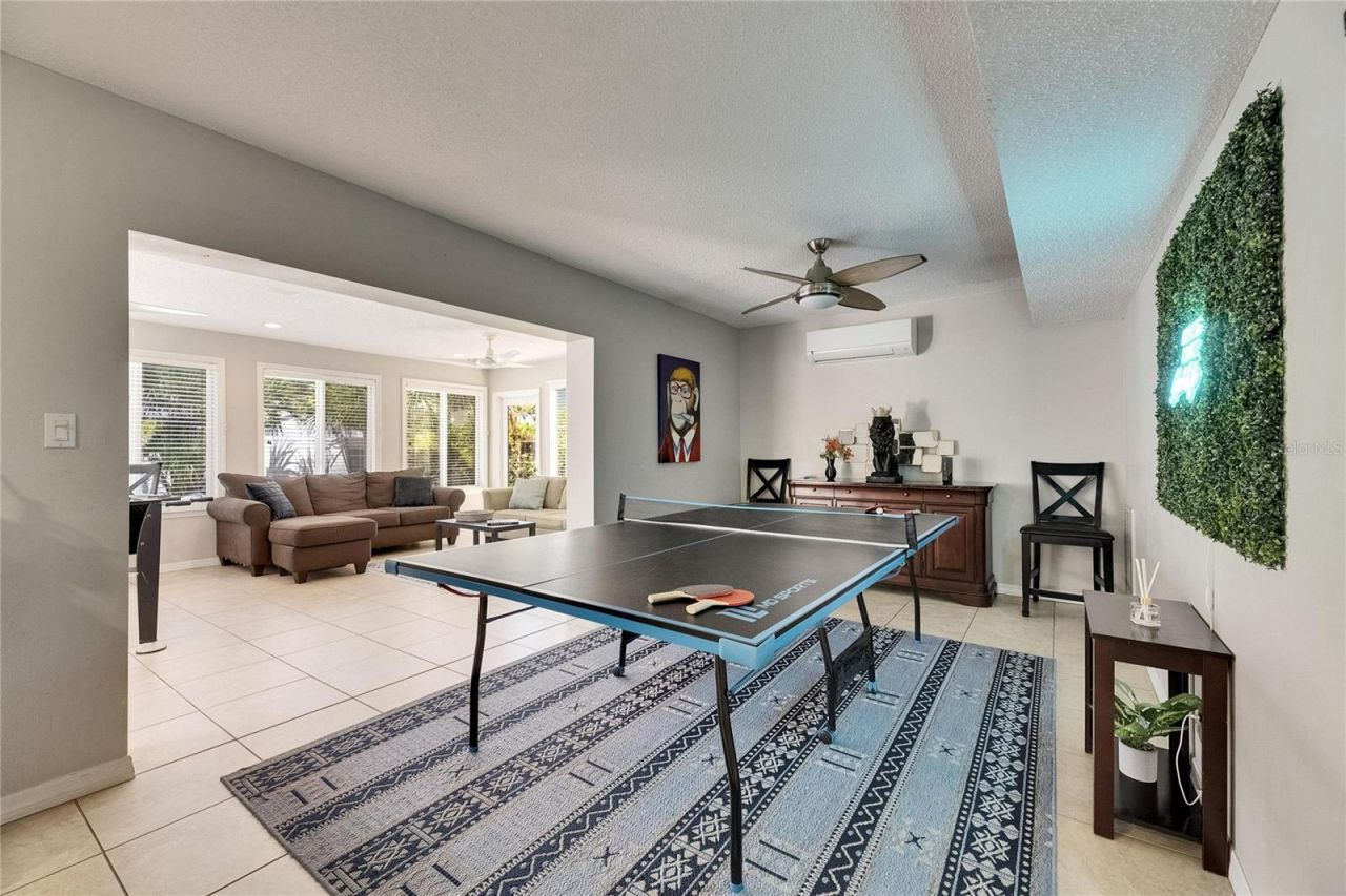 4710 Travertine Drive, Tampa, FL 33615 Photo