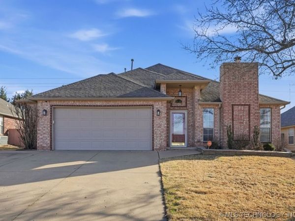 11523 S 105th Avenue E, Bixby, OK 74008