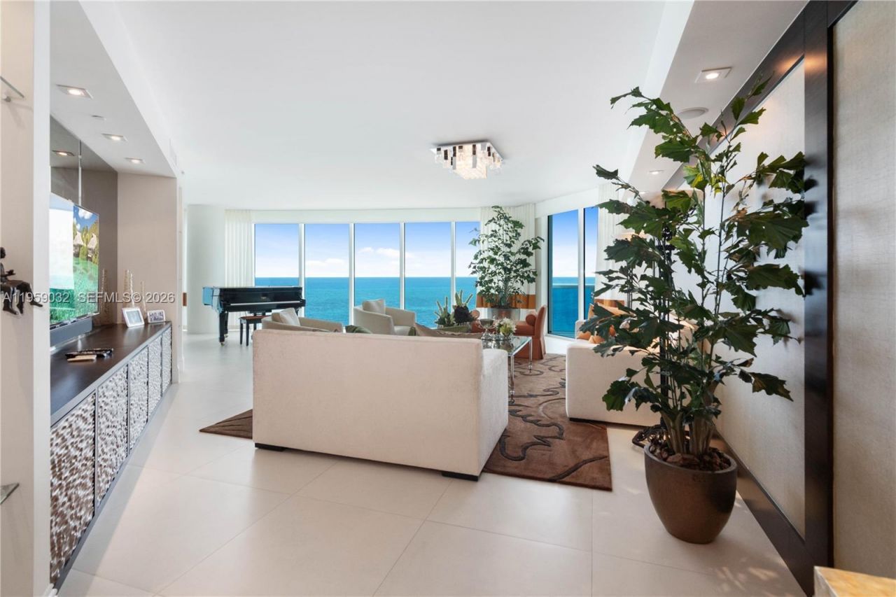 2711 S Ocean Dr , Unit 2205, Hollywood, FL 33019 Photo