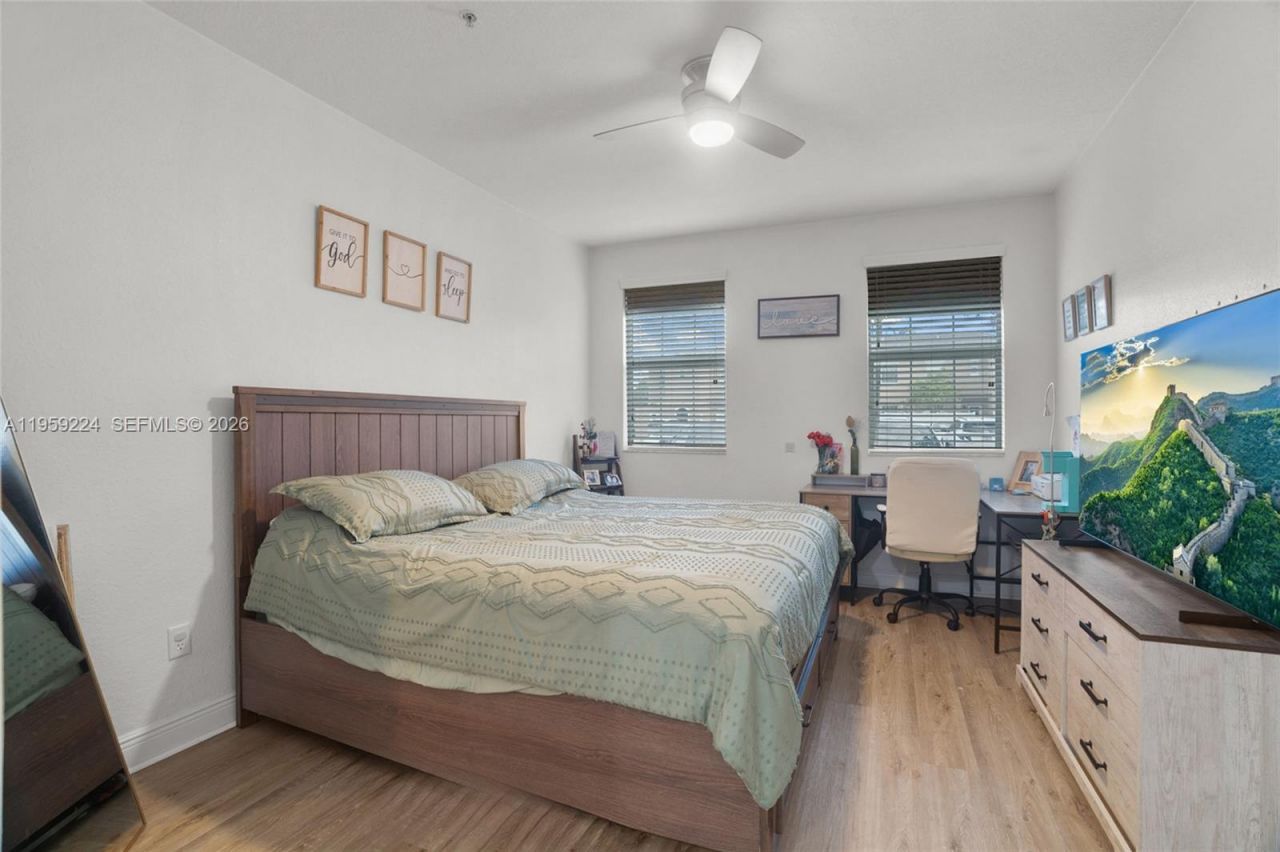 14774 SW 10th St, Unit 10502, Pembroke Pines, FL 33027 Photo