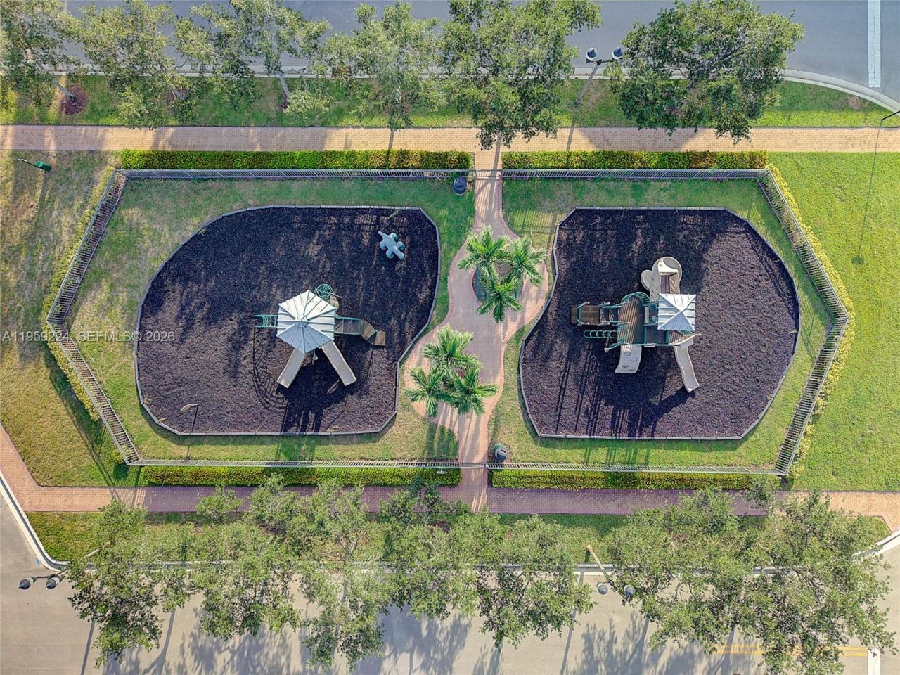 14774 SW 10th St, Unit 10502, Pembroke Pines, FL 33027 Photo