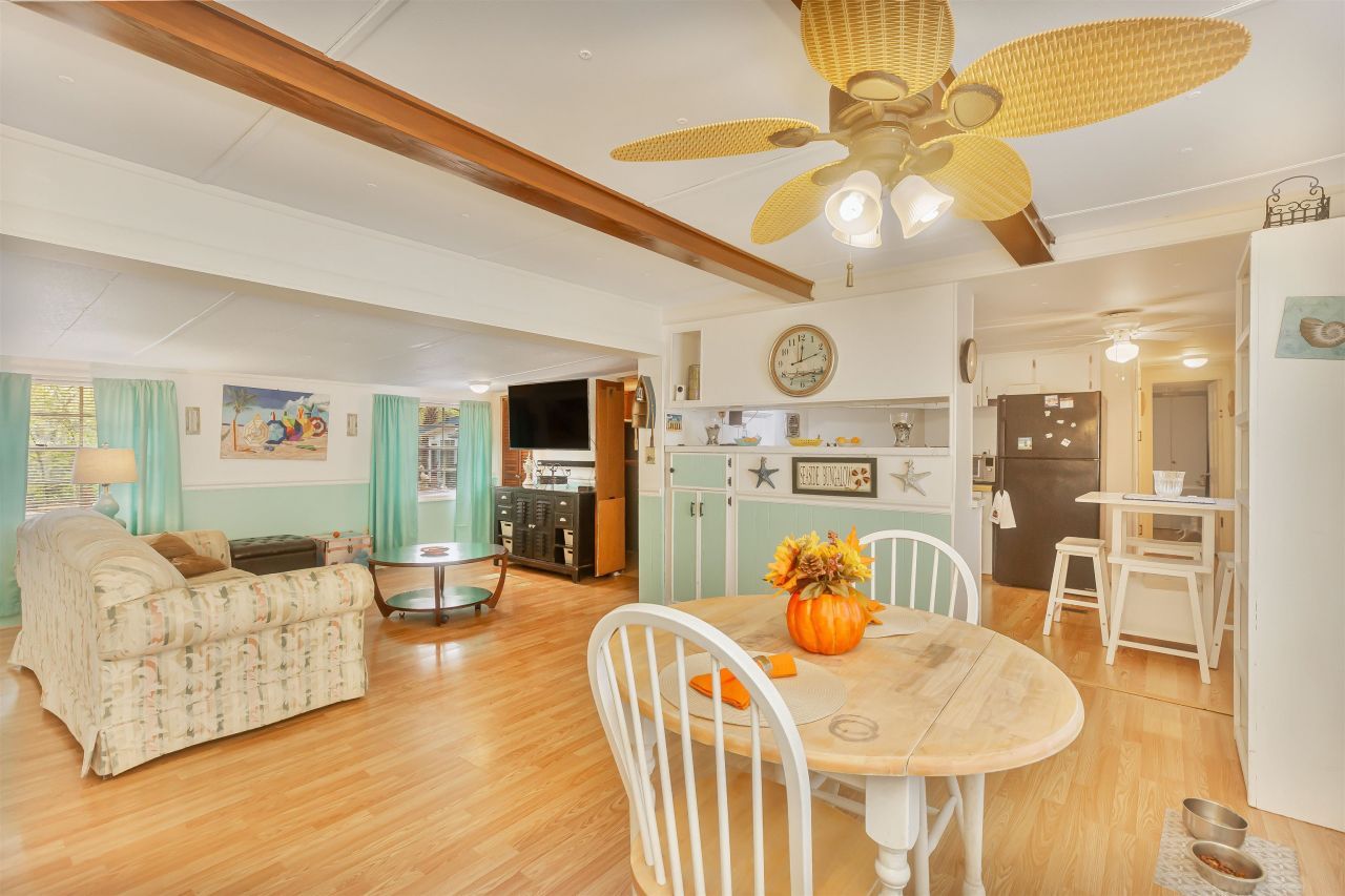 382 W Canal St. Photo 13