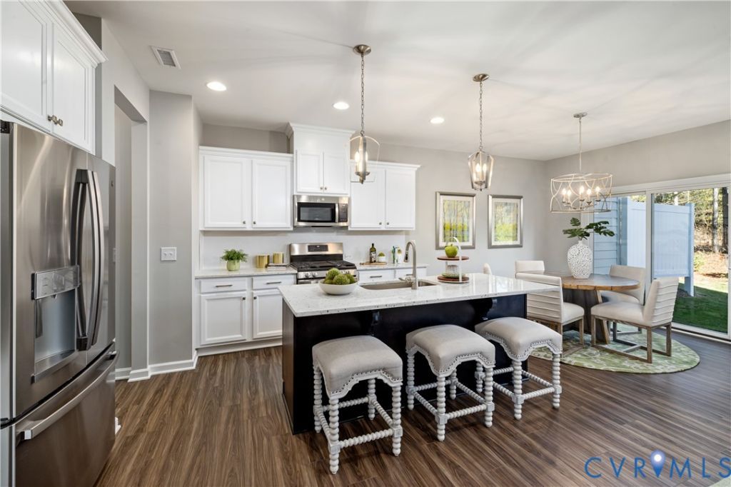 17354 Alana Drive Moseley, VA 23120