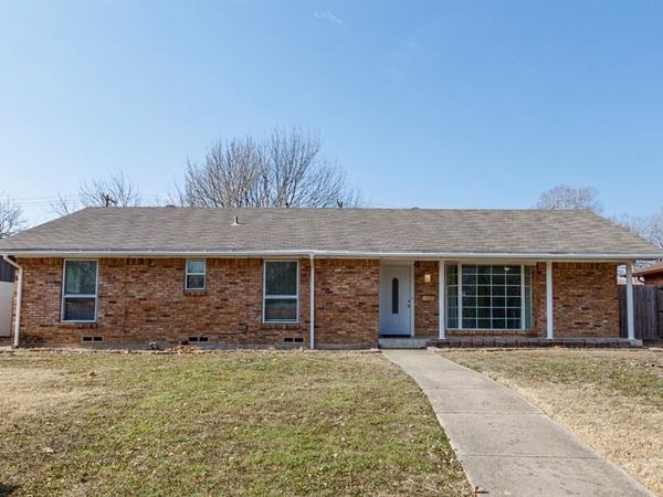 704 S Waterview Drive, Richardson, TX 75080