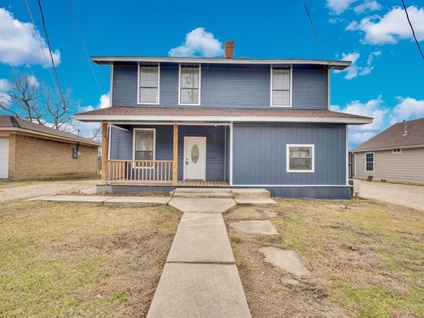 620 E Elm Street, Hillsboro, TX 76645