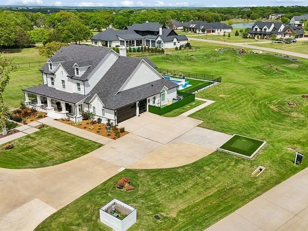1001 Hat Creek Road, Bartonville, TX 76226