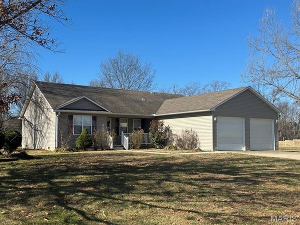 108 Lillian Avenue, Dexter, MO 63841