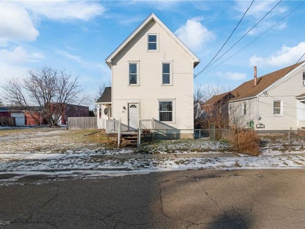 1021 Greenfield SW, Canton, OH 44706