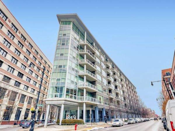 845 N Kingsbury Street, Unit 515, Chicago, IL 60610