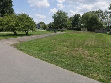 200 Palomino Drive, Harrodsburg, KY 40330