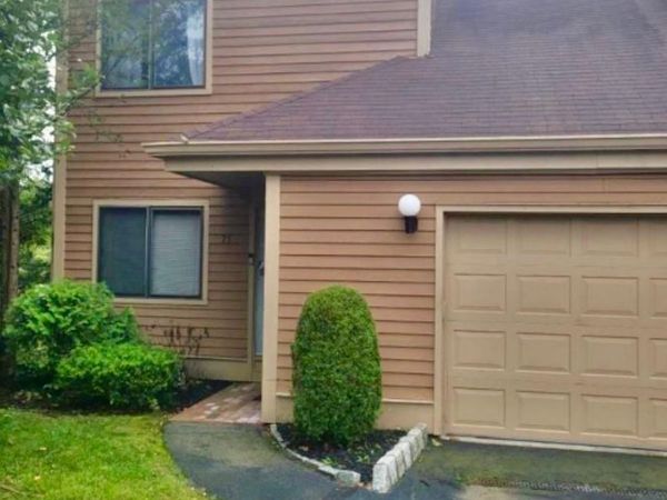 75 Greenway Close , Unit 1, Rye Brook, NY 10573