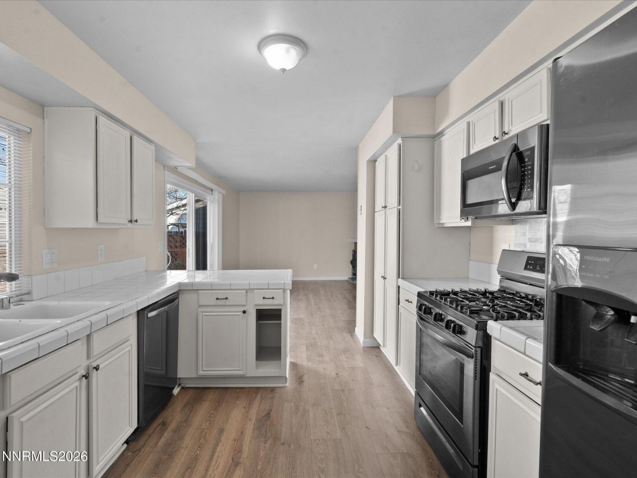 1074 Glen Martin Drive, Sparks, NV 89434 Photo