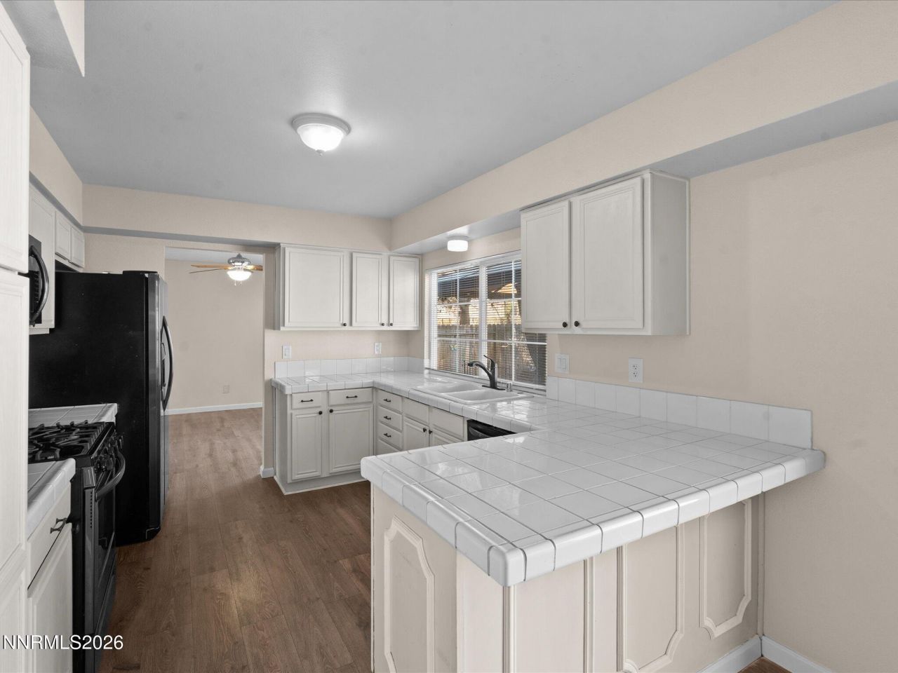 1074 Glen Martin Drive, Sparks, NV 89434 Photo