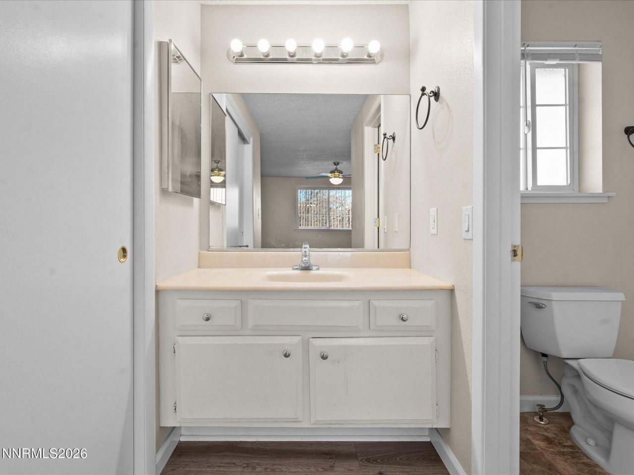 1074 Glen Martin Drive, Sparks, NV 89434 Photo