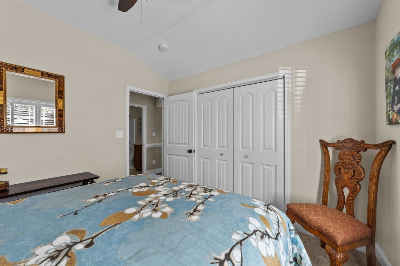 183 Ecum Secum Pl. Photo 19