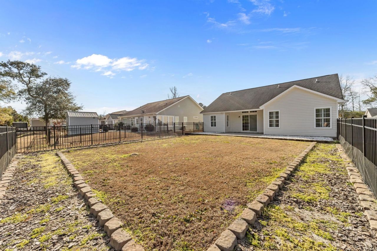 183 Ecum Secum Pl. Photo 28