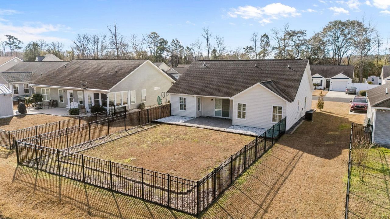 183 Ecum Secum Pl. Photo 32