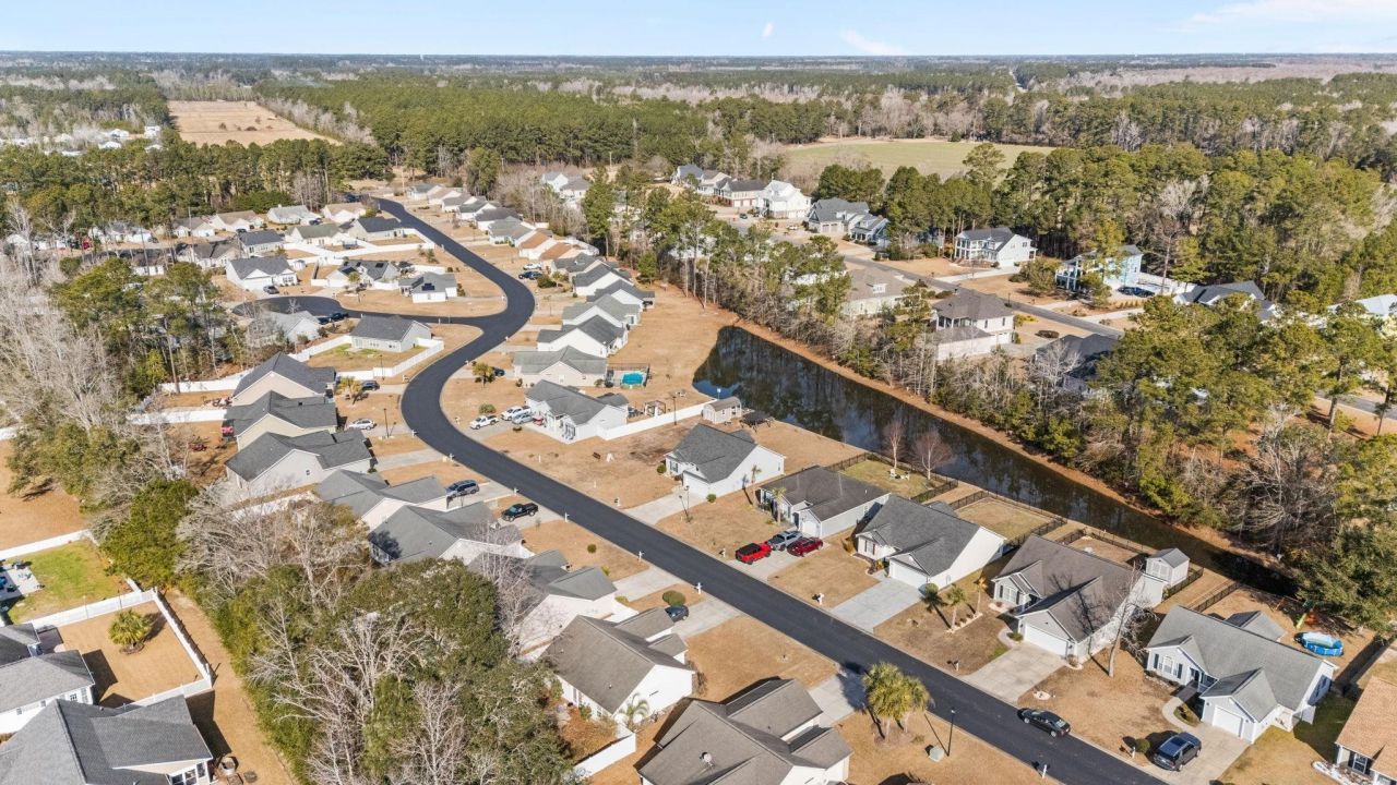 183 Ecum Secum Pl. Photo 37