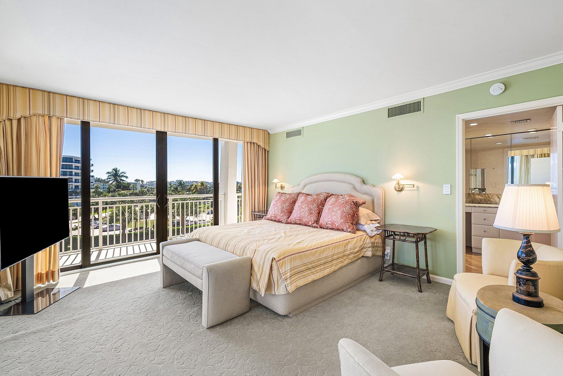 2600 S Ocean Boulevard, Unit 303w, Palm Beach, FL 33480 Photo