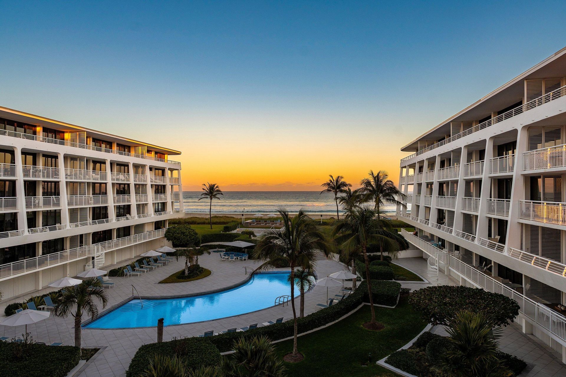 2600 S Ocean Boulevard, Unit 303w, Palm Beach, FL 33480 Photo