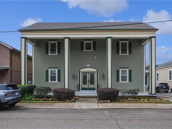 728 LAFAYETTE Street, Gretna, LA 70053