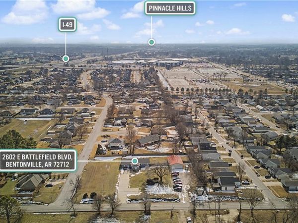 2602 E Battlefield Boulevard, Bentonville, AR 72712